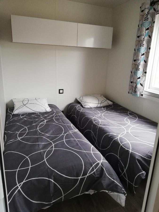 Sbvacances Tout Confort 2Ch Et 1Sdb, Environnement Calme Et Verdoyant Dans Camping 4 Etoiles Saint-Julien-en-Born Buitenkant foto